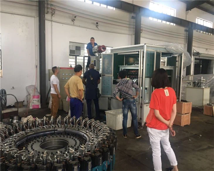 High Speed Plastic Cap Compression Molding Machine3