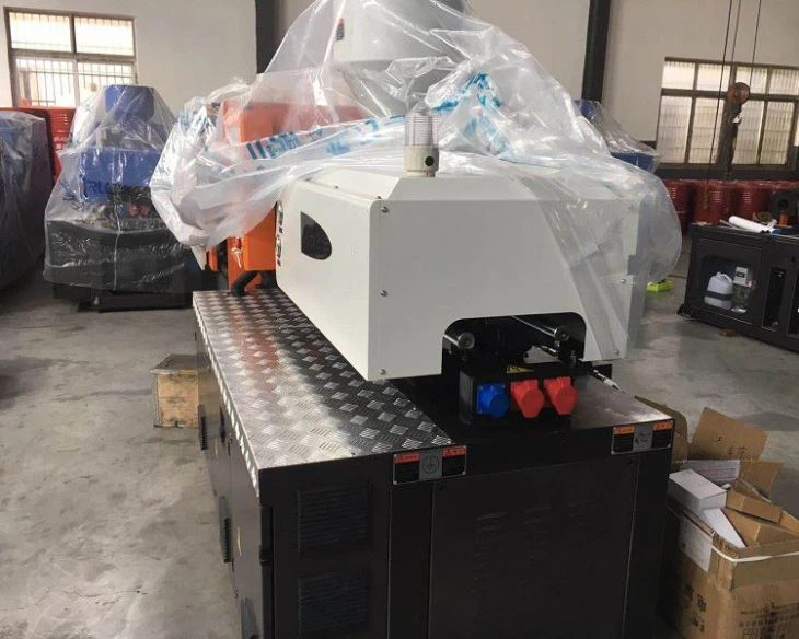 SERVO MOTOR pet preform plastic injection molding machine2(001)